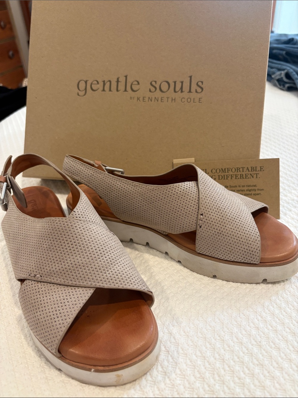 Kenneth Cole Perforated Crisscross Slingback Sandals in Light Beige
